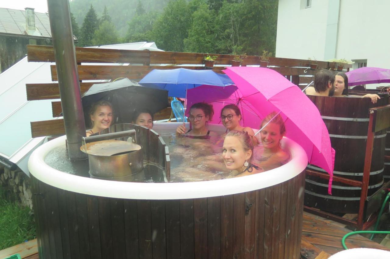 Riversong Centre Thermal Les Plans-sur-Bex Екстериор снимка